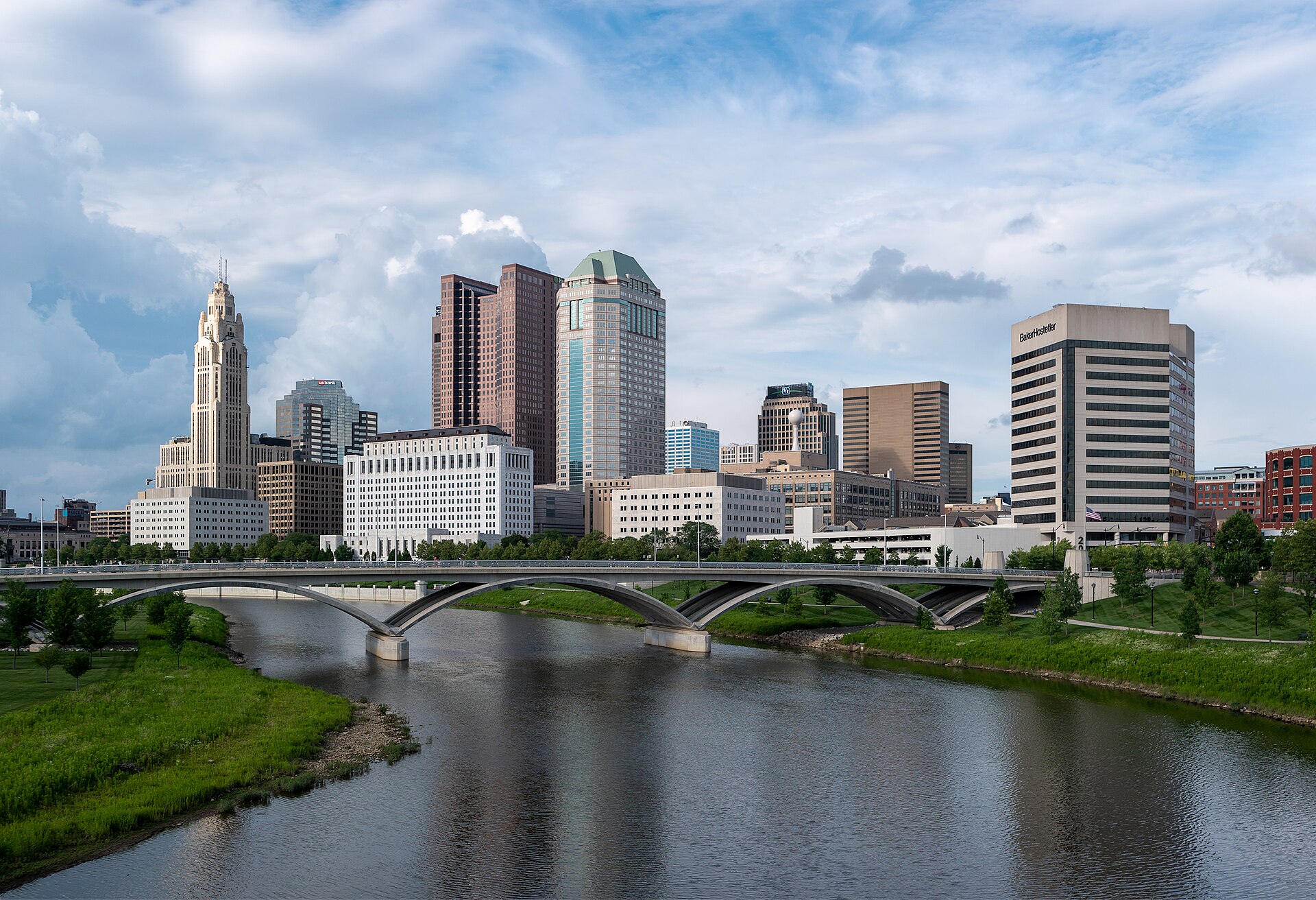 Downtown Columbus skyline over the Scioto River, seen from the Main Street Bridge Downtown Columbus skyline over the Scioto River, seen from the Main Street Bridge