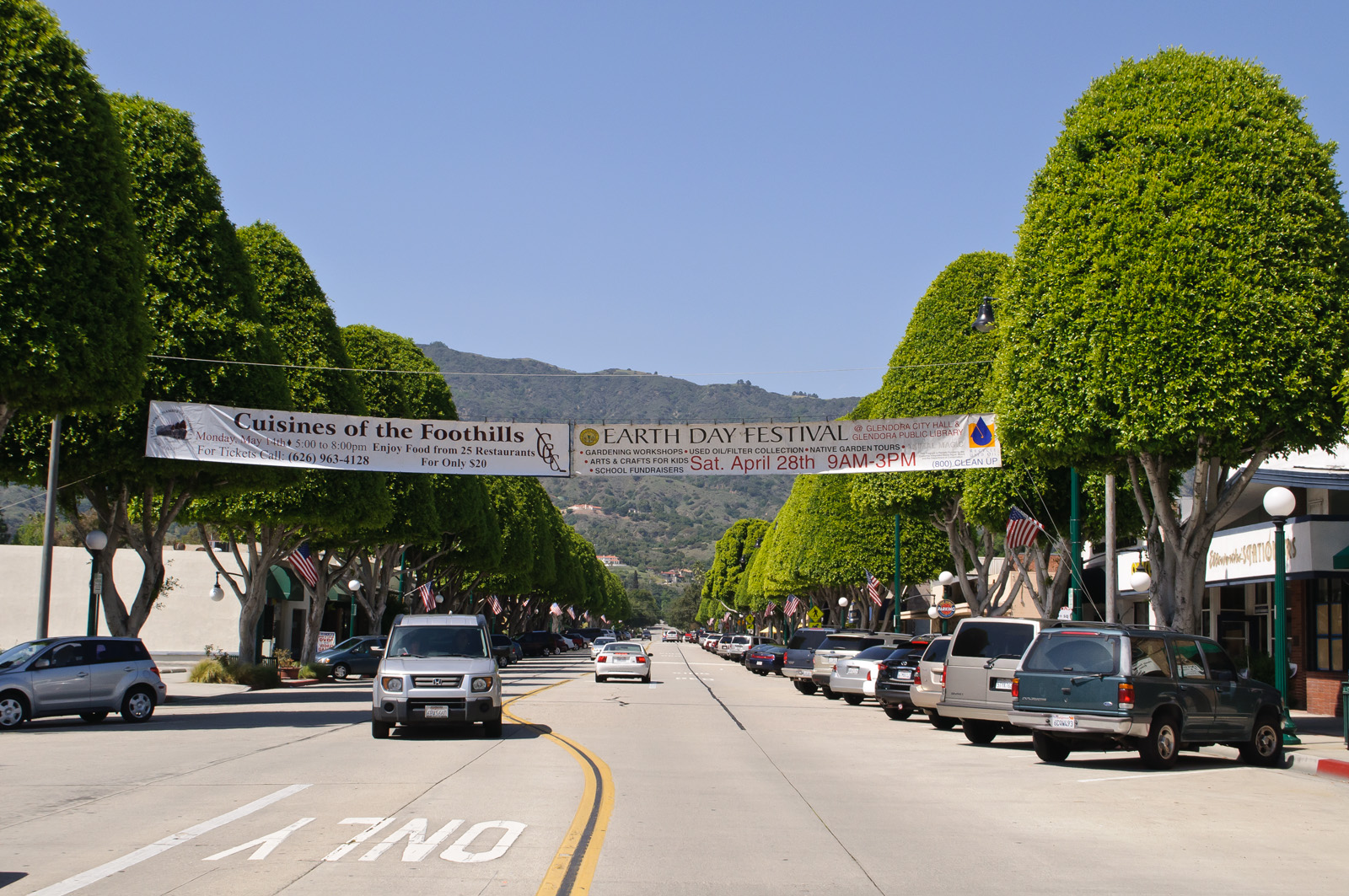 Glendora Avenue in downtown Glendora, California, looking north from the Civic Center