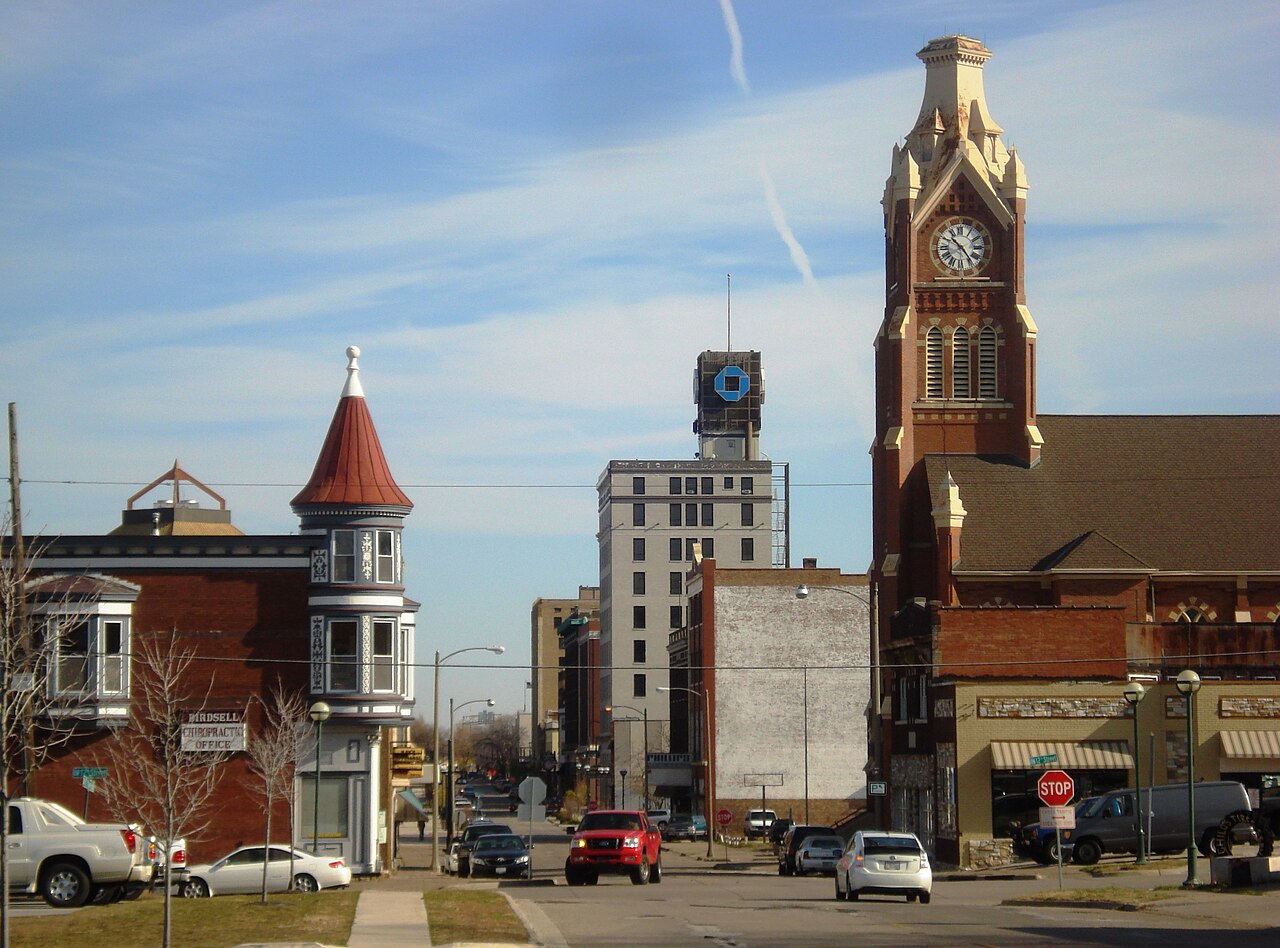 View east on 5th Avenue in downtown Moline, Illinois, from about 12th Street